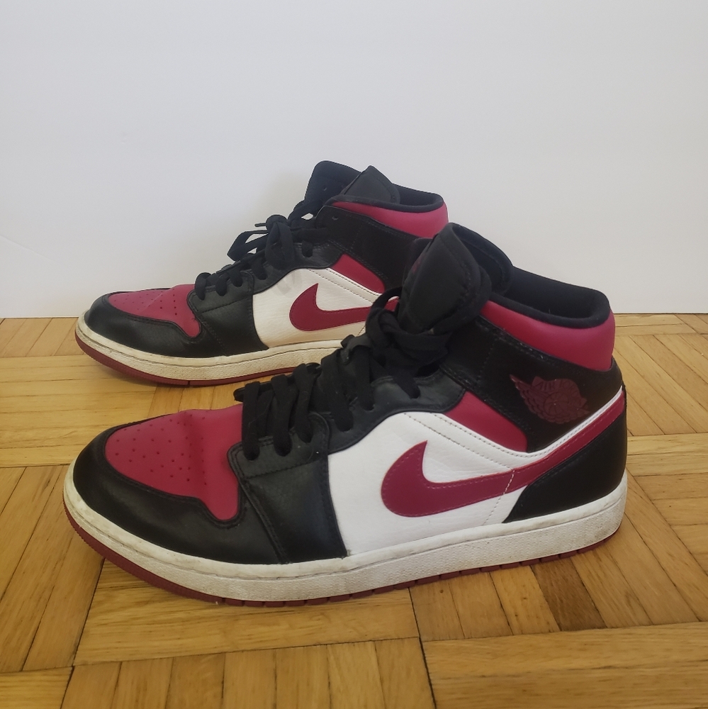 Nike Air Jordan 1 Mid Black and Red High-Top Men's Shoes